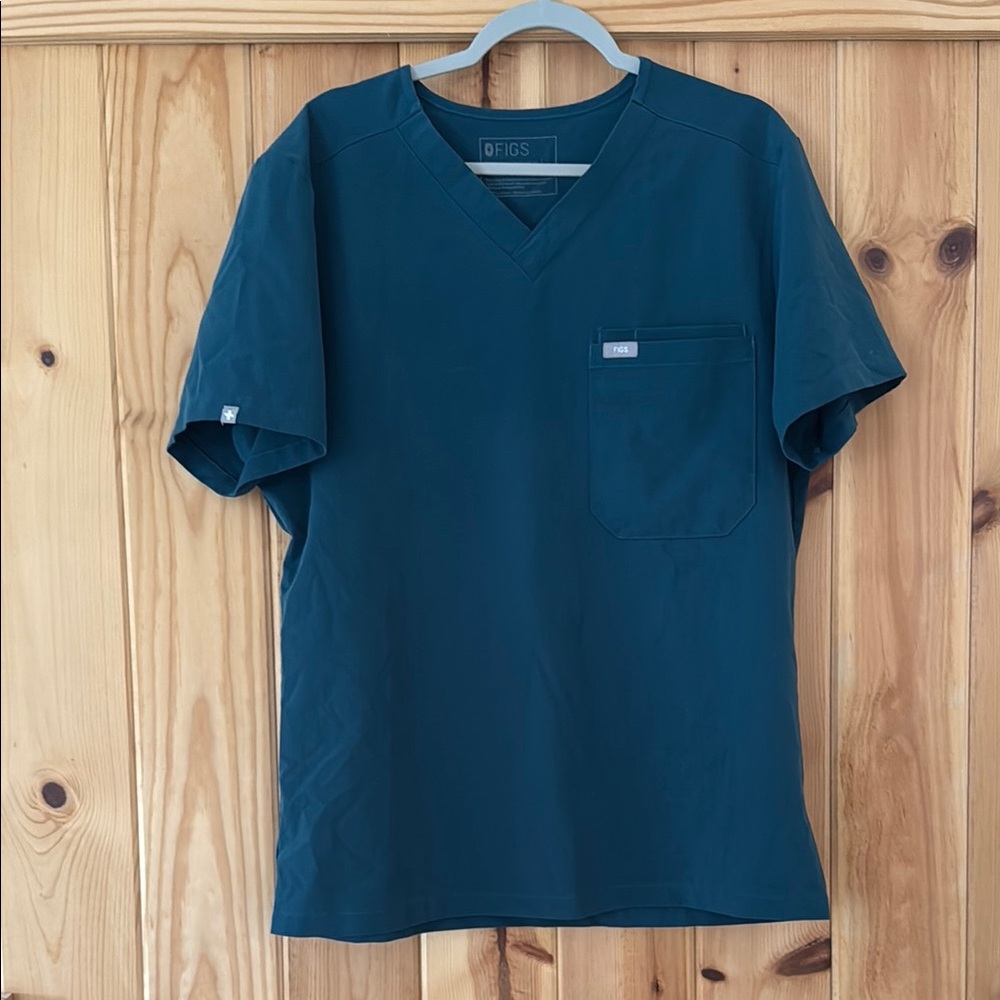 FIGS scrub top